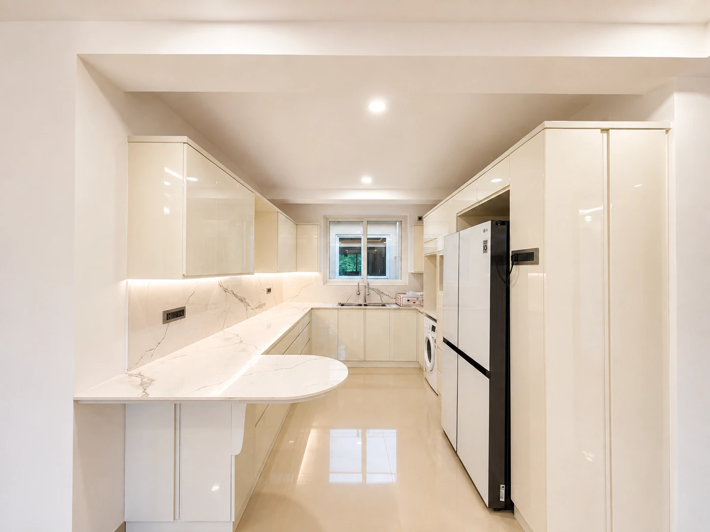 2 BHK Apartment-Hollant 6